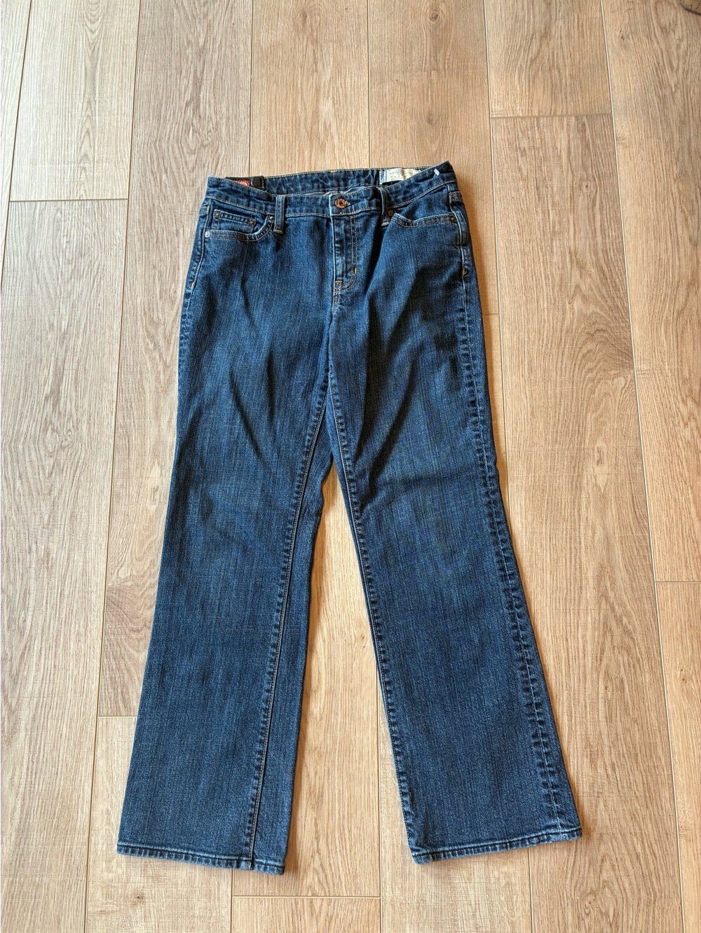 1969 Gap Women's Dark Blue Jeans boot cut low rise size 4 ankle EUC fall